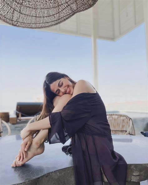 alaya f az nude|ALAYA FURNITUREWALA Feet .